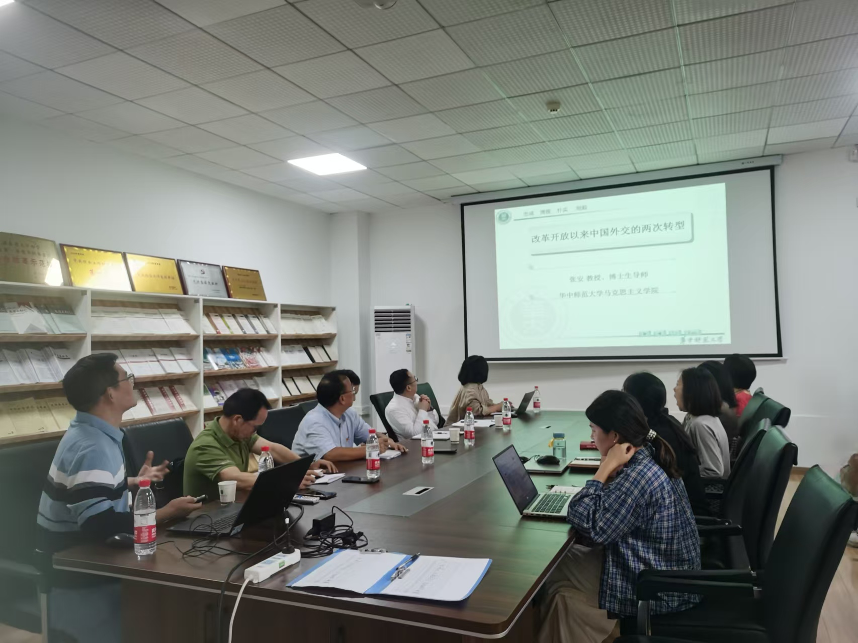 华中师范大学张安教授应邀来我院讲学-马克思主义学院
